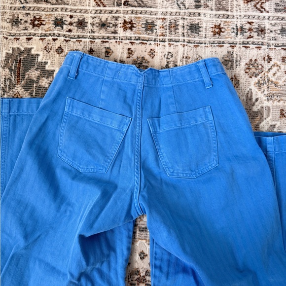 Old Navy High-Waisted Baggy Wide-Leg Jeans - Picture 8 of 8